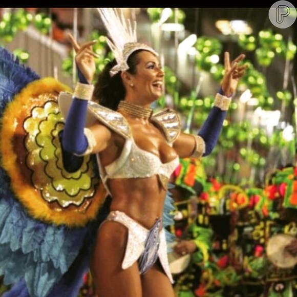 Luiza Brunet desfilou por algumas escolas de samba cariocas, como Imperatriz, Beija-Flor e Portela