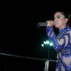 Anitta estreia no Carnaval de Salvador, na Bahia, no circuito Barra-Ondina com fantasia luxuosa