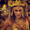 Juliana Paes comemora desfile da Viradouro no Carnaval do Rio de Janeiro: 'Foi lindo', escreveu ela na legenda da foto compartilhada no Instagram, nesta segunda-feira, 16 de fevereiro de 2015