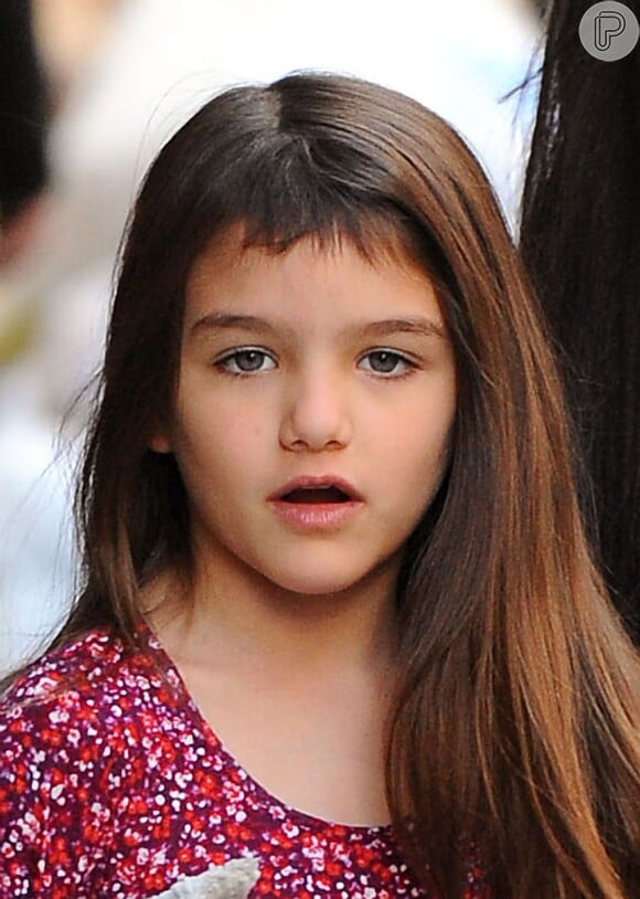 Suri, filha de Tom Cruise e Katie Holmes, completa 7 anos em 18 de abril de 2013