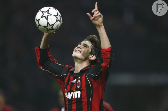 Em 2007, quando defendia o Milan, ele foi eleito o melhor jogador do mundo pela Fifa