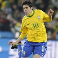 Kaká completa 31 anos esperançoso em defender seleção brasileira na Copa de 2014