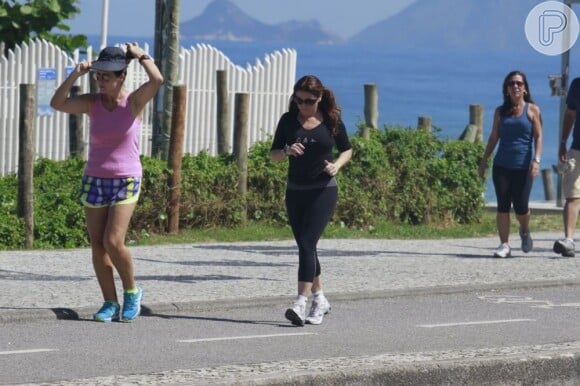 Giovanna Antonelli corre para manter a forma