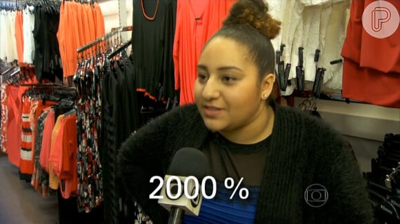 A vendedora da Roman explica que as vendas dispararam mais de 2.000% após a polêmica das cores do vestido. A pçea custa o equivalente a R$ 220,00