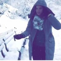 Bruna Marquezine passeia no Central Park e alimenta esquilo em vídeo: 'Paraíso'