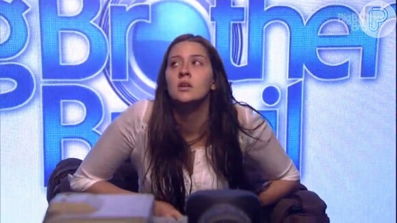 Tamires desistiu do 'Big Brother Brasil 15' na noite deste domingo, 8 de março de 2015
