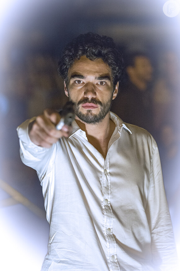 O ator Caio Blat espera não ser odiado pelo público da novela 'Império'. José Pedro será responsável pela morte do Comendador (Alexandre Nero) no último capítulo da trama