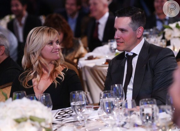 Reese Witherspoon e o marido, James Toth, são pais do pequeno Tennessee, de 8 meses