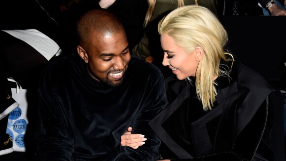 Kanye West posta fotos de Kim Kardashian nua no Twitter: 'Eu tenho muita sorte'