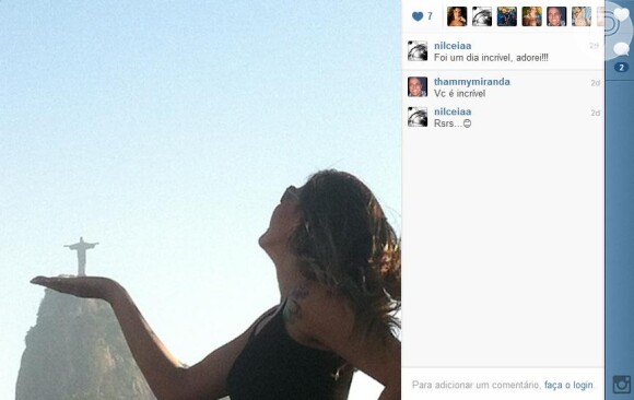 Thammy Miranda elogia a companheira em foto postada nesta quinta-feria, dia 2 de maio de 2013: 'Você é incrível'