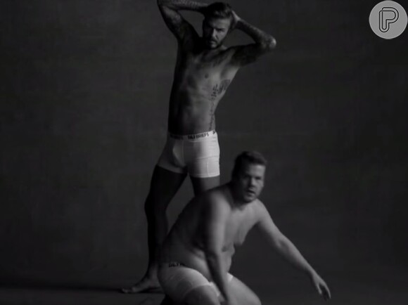 David Beckham brincou de sensualizar, ao lado do humorista James Corden