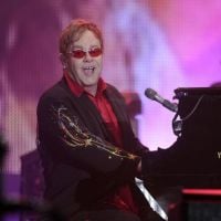 Após Rihanna e Sam Smith, Rock in Rio confirma Elton John como atração do evento