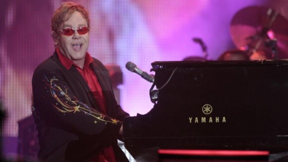 Após Rihanna e Sam Smith, Rock in Rio confirma Elton John como atração do evento