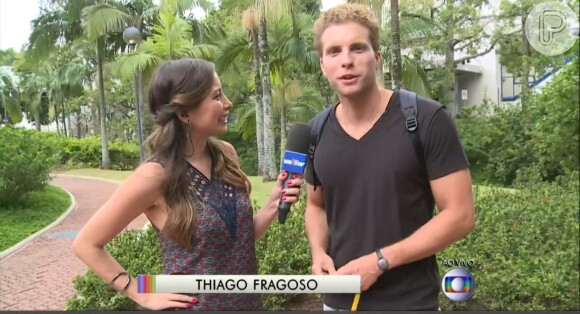 Thiago Fragoso contou que tem chicletes nos sabores: maça verdes, menta e hortelã