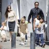 Angelina Jolie e Brad Pitt ainda não se pronunciaram sobre a decisão de atodar mais uma criança