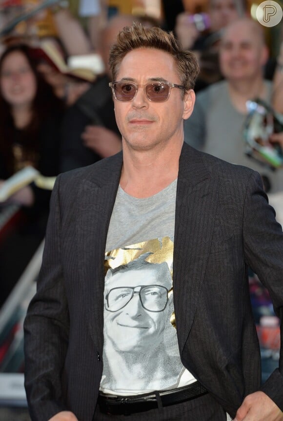 O interprete do herói Homem de Ferror, Robert Downey Jr., também não ficou de fora da première de 'Vingadores: Era de Ultron' em Londres, na Inglaterra