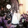'Compartilhamos com todos vocês o momento mais feliz de nossas vidas: nos casamos!', escreveu a cantora na legenda de uma das imagens divulgadas em seu Instagram