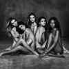 A Victoria's Secret publicou em seu Instagram imagens das novas angels nuas: Stella Maxwell, Sara Sampaio, Kate Grigorieva, Taylor Hill e Jasmine Tookes