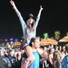 Sara Sampaio também aproveitou o festival Coachella deste ano ao lado de um amigo