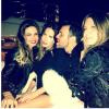 Luciana Gimenez posa com amigos durante festa em Cannes, na França