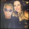 Luciana Gimenez posa com Roberto Cavalli durante festa no iate do estilista em Cannes, na França