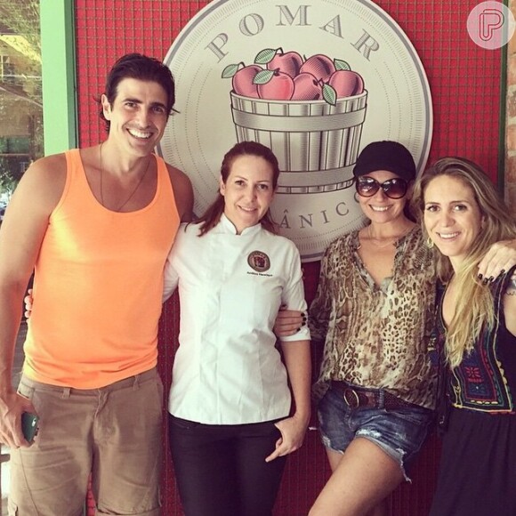 Giovanna Antonelli, sócia de um restaurante com Reynaldo Gianecchini no Rio, já serviu mesas. 'Clientes não acreditaram', disse uma funcionária