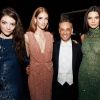 Lorde, Chiara Ferrgni e Kendall Jenner posam juntas no Met Gala 2015. As três estão vestindo a grife Calvin Klein