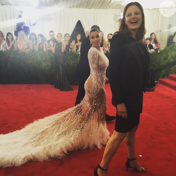 Kim Kardashian chega ao Met Gala 2015