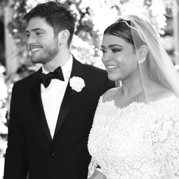 Preta Gil e Rodrigo Godoy festejam uma semana de casados. 'Te amo é muito pouco', escreveu o marido nas redes sociais, nesta terça-feira, 19 de maio de 2015