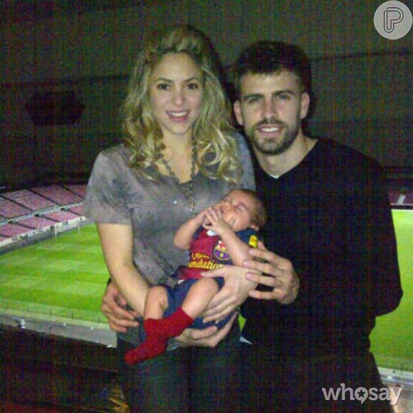 Shakira e Gerard Piqué são pais de Milan, de 4 meses