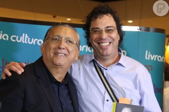 Walter Casagrande faz comentários esportivos em jogos narrados por Galvão Buenos, na Globo