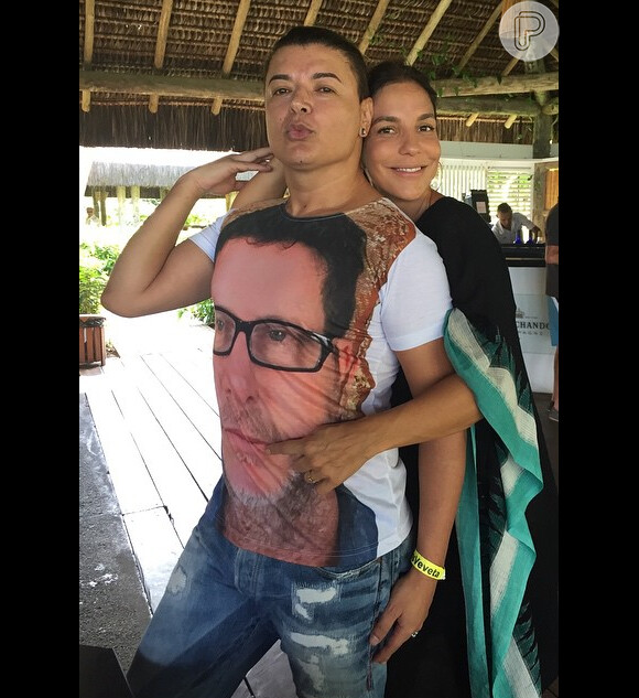 Ivete Sangalo comemorou os 43 anos ao lado de familiares e amigos no último final de semana, no Hotel Tivoli Eco Resort, na Praia do Forte, em Salvador