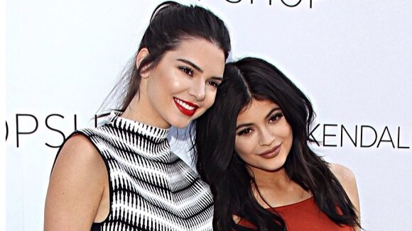 Kendall e Kylie Jenner comentam sucesso do pai, Caitlyn Jenner, na web: 'Insano'