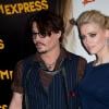 Ano passado, Johnny Depp assumiu o namoro com a atriz americana Amber Heard, que recentemente declarou que está tendo um romance com a modelo francesa Marie de Villepin