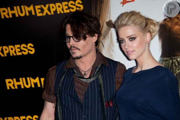 Ano passado, Johnny Depp assumiu o namoro com a atriz americana Amber Heard, que recentemente declarou que está tendo um romance com a modelo francesa Marie de Villepin