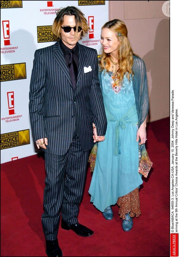 Johnny Depp foi casado com a cantora Vanessa Paradis com quem teve dois filhos, Lily-Rose e Jack