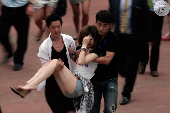 Pessoas ficaram feridas ao tentarem chegar perto de David Beckham na China