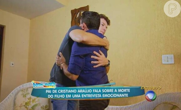 João Reis se emocionou ao falar sobre Cristiano Araújo para Rodrigo Faro