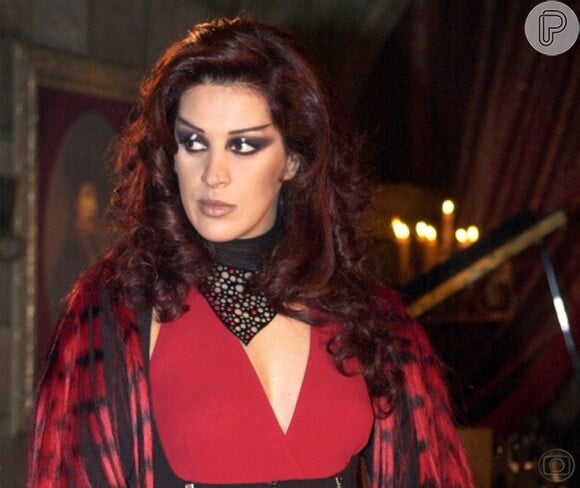 Claudia Raia interpretou Mina d'Montmartre na novela 'O Beijo do Vampiro' (2002)