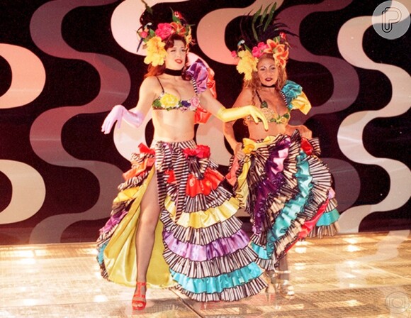 Claudia Raia e Elba Ramalho dividiram o palco no programa 'Não Fuja da Raia' (1996)