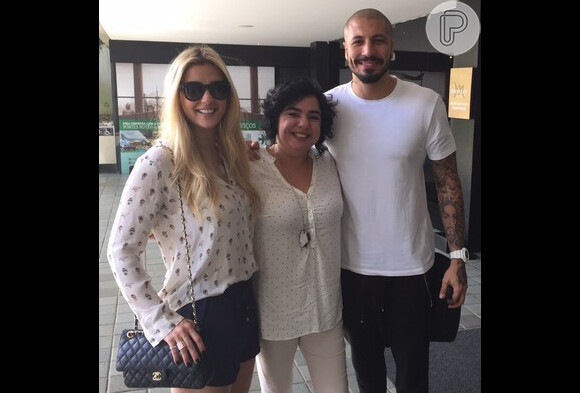 Aline e Fernando chegaram a Recife nesta quarta-feira, dia 8 de julho de 2015, para almoçar e tratar de negócios com a amiga Mariza