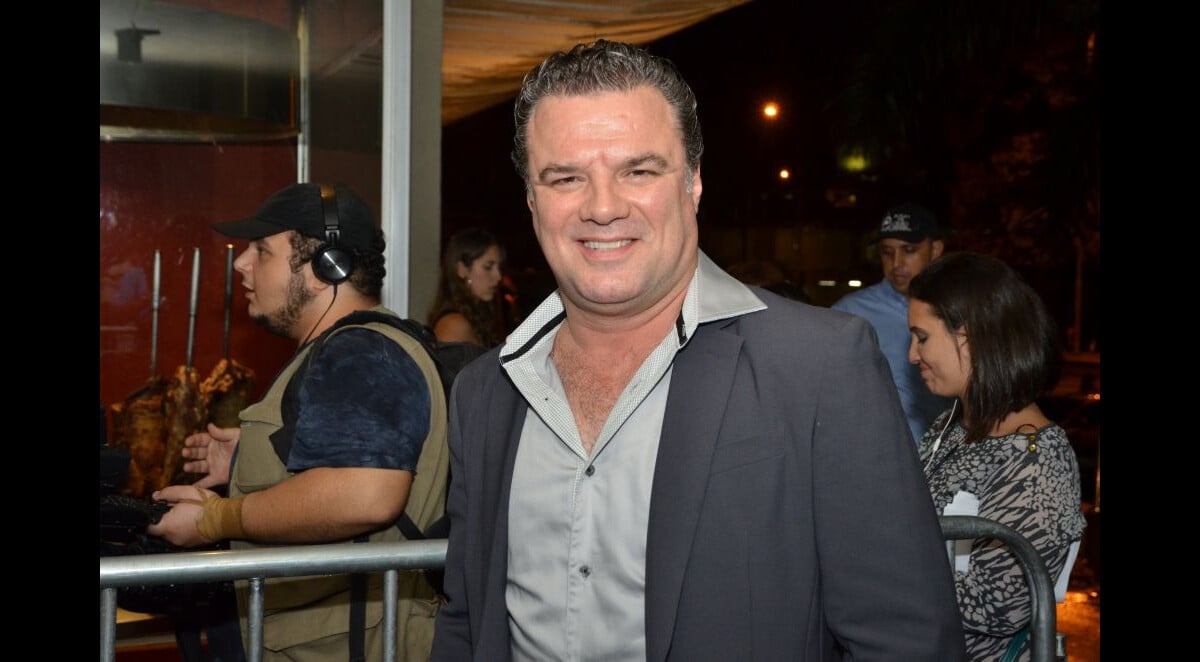 Foto Adriano Garib é elogiado por Thammy Miranda, sua colega de elenco na novela 'Salve Foto Adriano Garib é elogiado por Thammy Miranda, sua colega de elenco na novela 'Salve