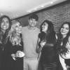 Bruna Marquezine, Juliana Paes, Sabrina Sato e Andrea Santa Rosa tietaram Ashton Kutcher durante jantar na casa de Luciano Huck e Angélica, em 12 de julho de 2014