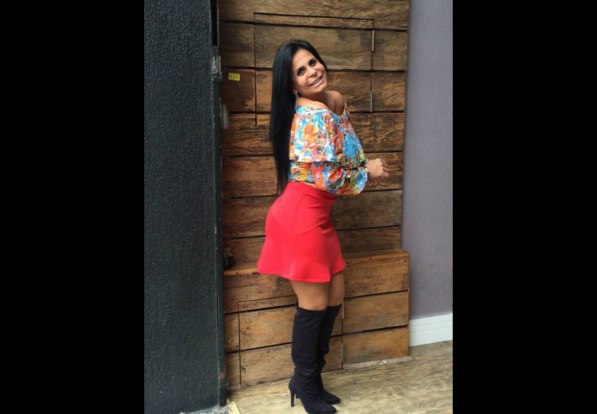 Gretchen divulga teaser de novo clipe musical na web e empolga f s