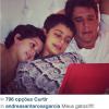 Márcio Garcia republicou uma foto postada por sua mulher, Andréa Santa Rosa, em que ele e os filhos aparecem fazendo uma leitura em um tablet, em 27 de junho de 2013