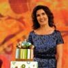 Fátima Bernardes comemorou o primeiro aniversário do programa 'Encontro' com bolo e um novo cenário