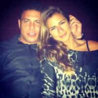 Ronaldo tenta salvar namoro com Paula Morais em viagem para Ibiza com a família