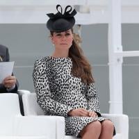 Kate Middleton, prestes a dar à luz, vai para casa dos pais para evitar calor