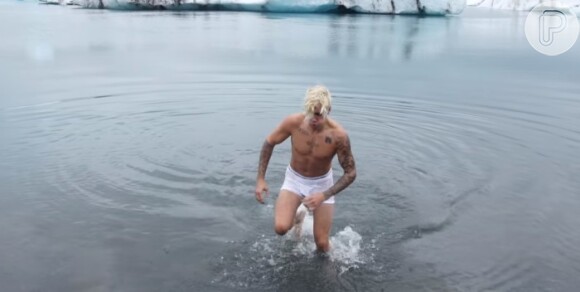 Em novo clipe, Justin Bieber aparece de cueca em várias paisagens naturais. Vídeo da música 'I'll Show You' foi lançado nesta segunda, 2 de novembro de 2015