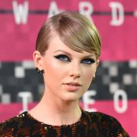 Taylor Swift é acusada de plágio em 'Shake It Off' e cantor pede R$ 162 milhões